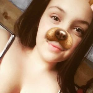 Meet your Posher, Carlie